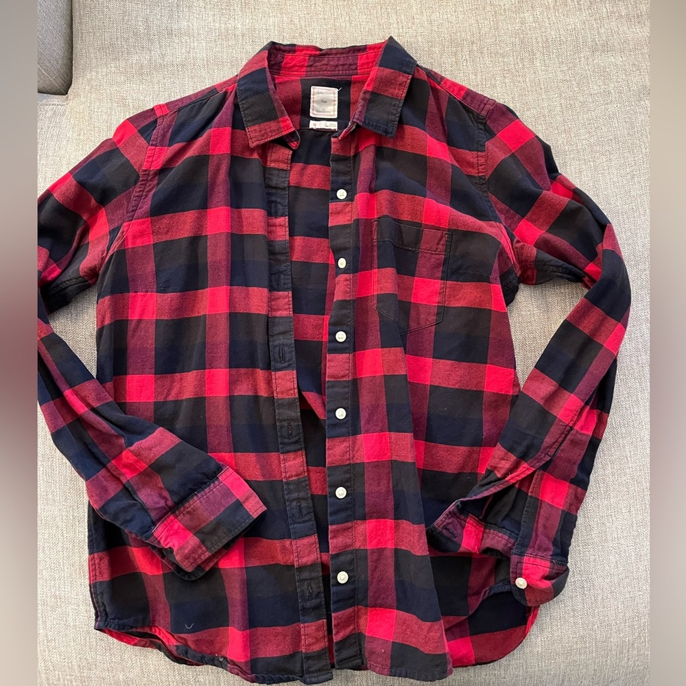 Gap | XS Long Sleeve Button Down Flannel